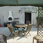 Le Petit Lavoir Saint-Paul-Lizonne