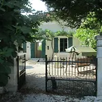 Le Petit Lavoir