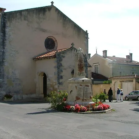 Bed & Breakfast Le Petit Lavoir Saint-Paul-Lizonne